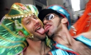 Третьему мэру Третьего Рима тоже не нравятся гей-парады 