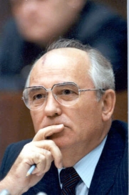 Горбачев раскритиковал политику тандемократов 