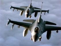 Самолеты НАТО снова бомбят Ливию 