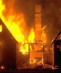 Короткое замыкание стало причиной пожара в центре Саратова