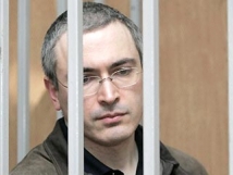 Адвокаты Ходорковского не согласны с прекращением дела о присвоении акций ВНК 