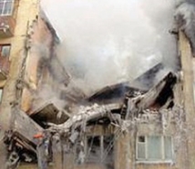Прогремел взрыв в жилом доме Новосибирска, погибли люди 