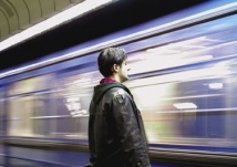 Пассажир погиб из-за зеркала в московском метро 