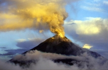 Вулкану Шивелуч присвоен красный — наивысший — код опасности 