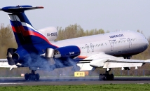 Пассажирский Ту-154, следовавший из Москвы, аварийно сел в Махачкале 