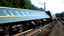 Превышение скорости обернулось крушением поезда в Польше