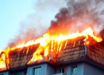 В центре Питера горит шестиэтажный дом 