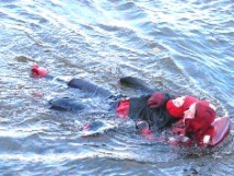 Под Анапой перевернулась лодка с пятью детьми, один из них утонул