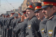 Более 16 тысяч полицейских и дружинников выйдут в День города на улицы Москвы