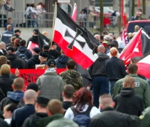 Шествие нацистов закончилось массовыми задержаниями антифашистов в Германии