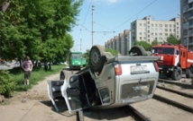 Верховный суд России разрешил езду по трамвайным рельсам 