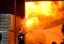 Площадь пожара на складе в Подмосковье возросла до 500 кв. м 