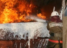 В столице Украины ночью вспыхнул крупный пожар 