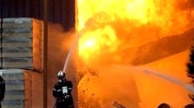 Сильнейший пожар произошел на северо-западе Москвы