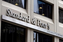 Standard & Poor′s начало понижать долговые рейтинги странам Европы 