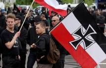 Неонацисты попадут в картотеку 