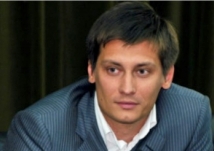 Дмитрия Гудкова хотят выгнать из Думы за «предательство национальных интересов» 