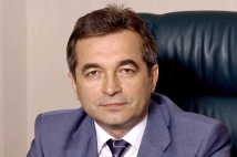 Помощник президента Школов назначен ответственным за проверку деклараций чиновников