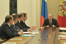 Путин посовещался с членами Совбеза без Медведева и Матвиенко 