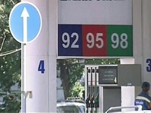 Госдума повышает ставки акцизов на бензин и алкоголь 