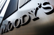 Moody′s понизило рейтинги крупнейших российских банков 