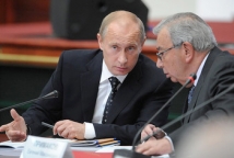 Путин: РАН останется прежним госучреждением 
