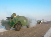 В Хабаровском крае Toyota Allion врезалась в бронемашину  