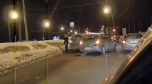 Восемь легковушек, автобус и грузовик столкнулись на Кутузовском проспекте столицы 