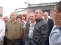 Итальянскую забастовку проводят рабочие завода электрооборудования в Свердловской области 