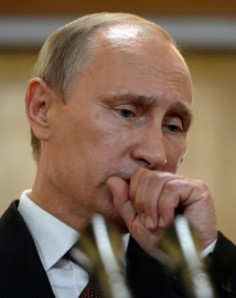 В СМИ и соцсетях активно обсуждают «исчезновение» Путина. Предполагают самое худшее 