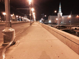Место убийства Немцова очистили от знаков памяти и скорби 