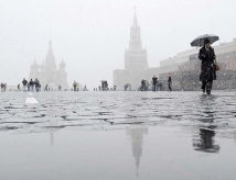 Ненастную погоду, осадки и ветер принесет в Москву апрель 
