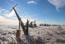 Штормовой ветер оставил без электричества 22 населенных пункта в Челябинской области 