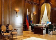 На год-два сдается просторный кабинет в Кремле