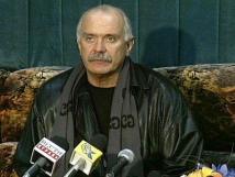 Михалков поддержит Путина в борьбе с Медведевым на президентских выборах 