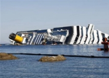 Шесть пассажиров Costa Concordia предъявили судовладельцу иск на 460 млн долларов
