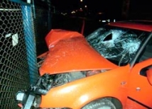 В Магнитогорске Volkswagen Touareg врезался в столб: трое погибших 
