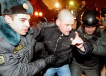Удальцова хотят посадить на 15 суток 