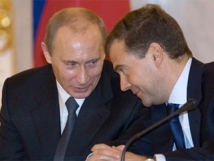 Медведев и Путин консультируются по будущему составу правительства 