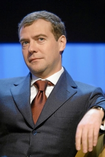 Путин выдвинул Медведева на пост лидера «ЕдРа» 
