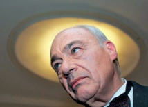 Владимир Познер пригласил в эфир Дмитрия Медведева 