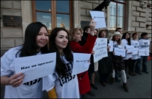 В ЗакСе Питера ввели дискриминационные правила для журналистов. Недовольных выгонят 