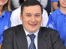 Депутат-единоросс Хинштейн подал иск к Людмиле Нарусовой на миллион рублей 