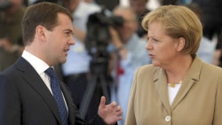 В Сочи Медведев и Меркель <br />обсудят ситуацию на Кавказе 