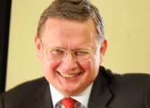 ОТ МОСКВЫ ДО САМЫХ ДО ОКРАИН ДЕНЬГИ НЕ ДОХОДЯТ