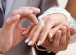 Крепкие узы брака позволяют госслужащим жить на одну зарплату 