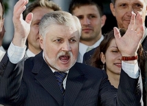 Миронов хочет быть не «обиженным водовозом», а партийным «паровозом»