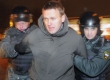 Навальный пока останется на свободе