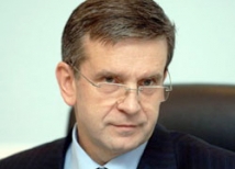Ющенко уходит, не дождавшись российского посла